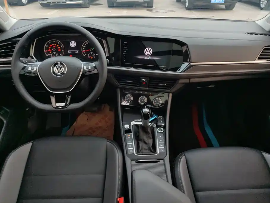 Volkswagen Sagitar — миниатюра 12