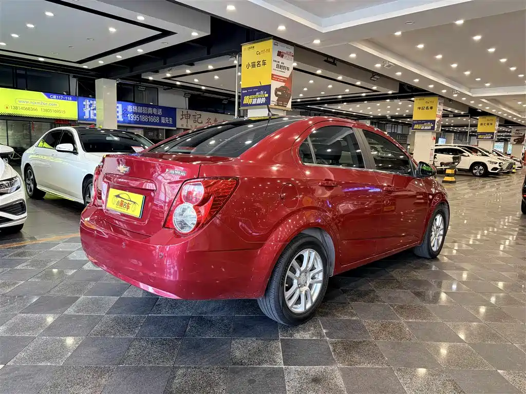 Chevrolet Aveo — миниатюра 9