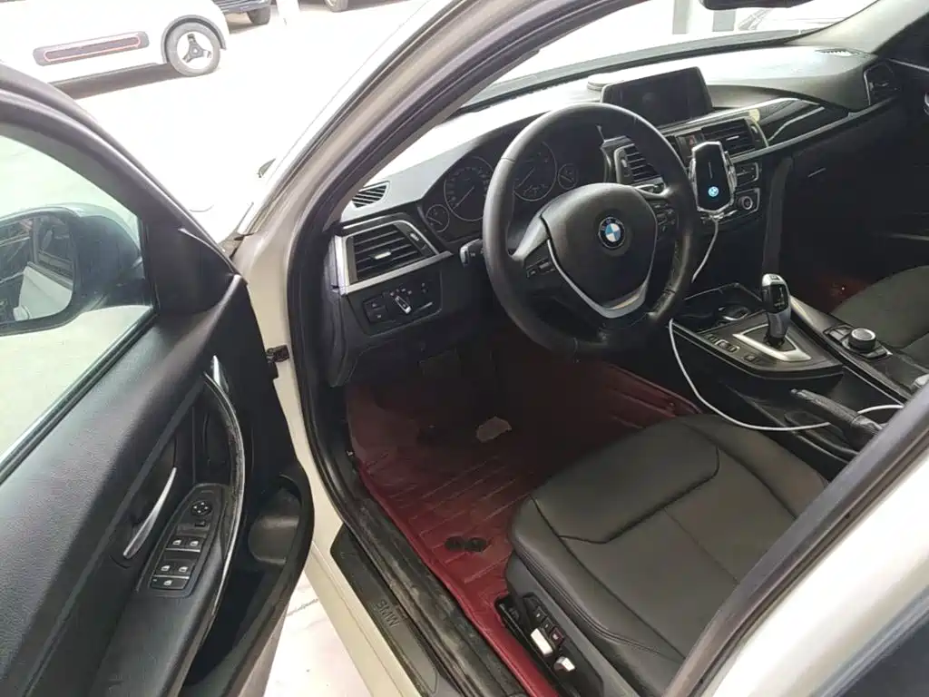 BMW 3 Series — миниатюра 16