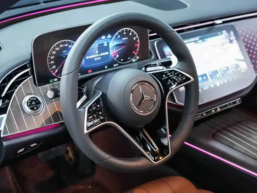 Mercedes-Benz E-Class E 2024 E 300 L Fashion