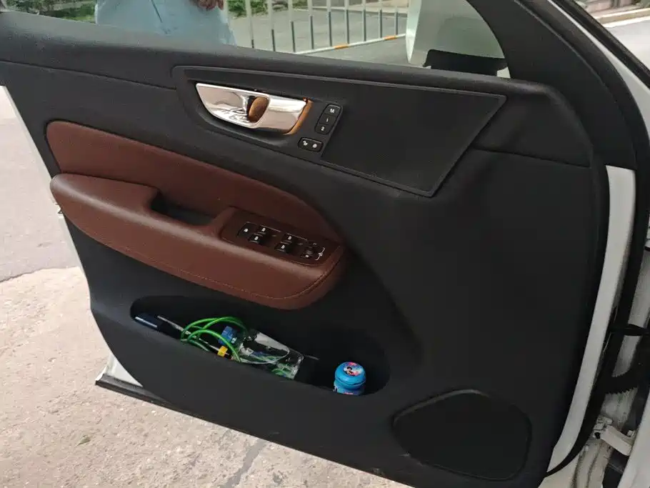 Volvo XC60 — миниатюра 7