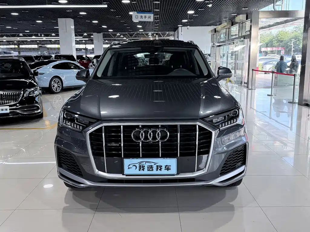 Audi Q7 — миниатюра 2