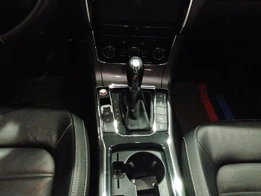 Volkswagen Passat — миниатюра 16