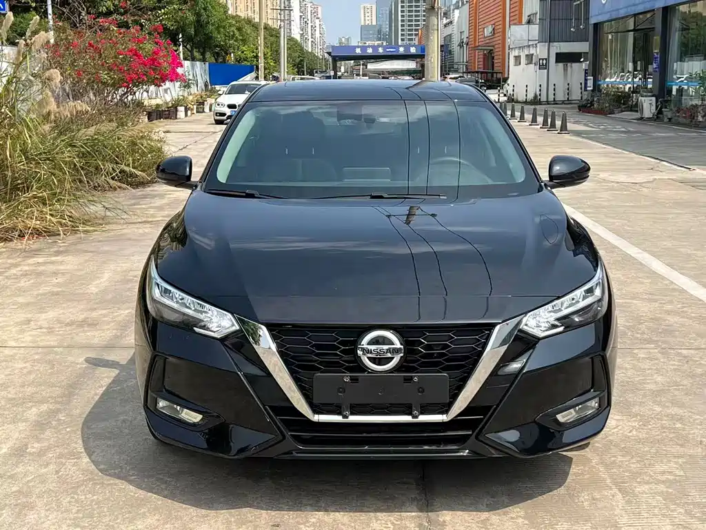NISSAN XUAN YI
