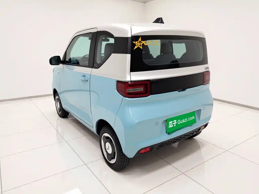 Wuling MINIEV — миниатюра 4