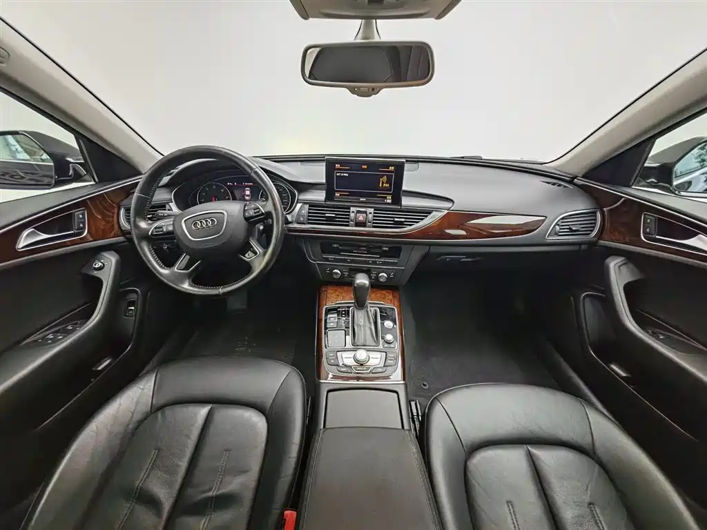 Audi A6L 2016 30 FSI Comfort