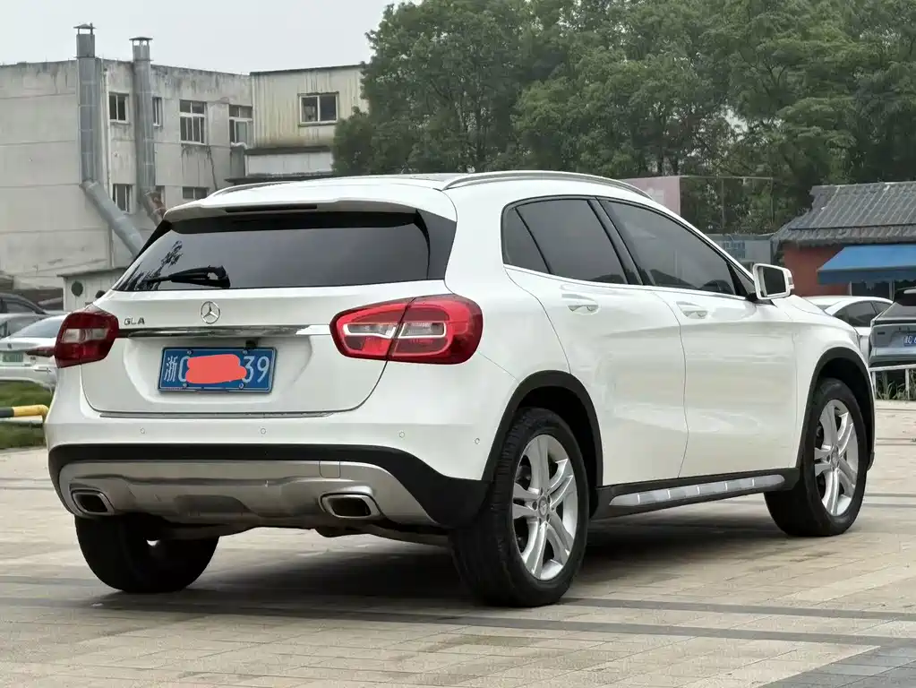Mercedes-Benz GLA 2016 GLA 200