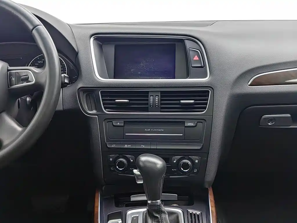 Audi Q5 — миниатюра 12