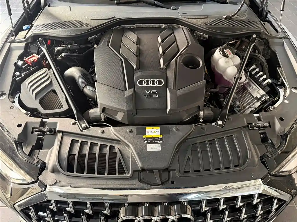 Audi A8 — миниатюра 13