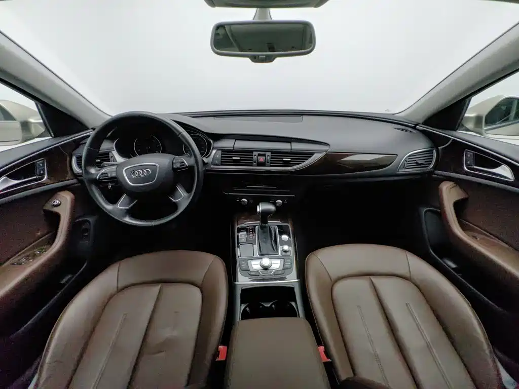 Audi A6L — миниатюра 5