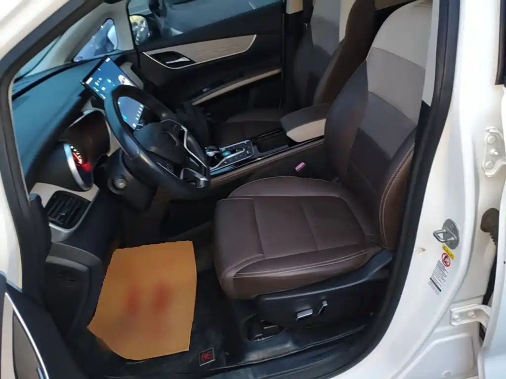 BYD MAX New Energy — миниатюра 15