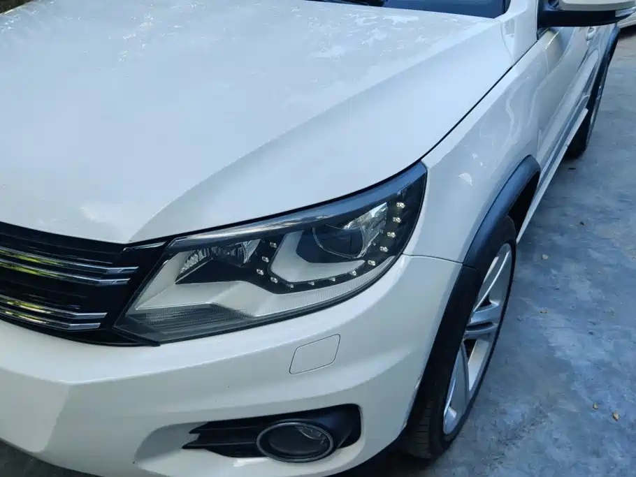 Volkswagen Tiguan — миниатюра 5