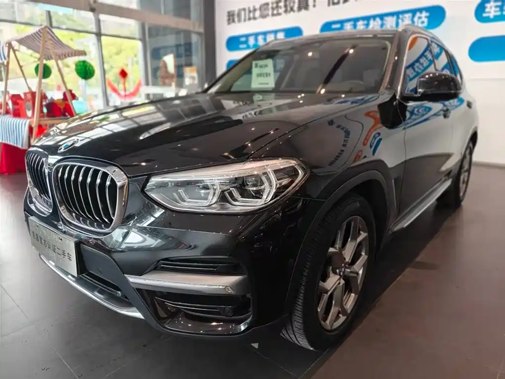 BMW X3 2021