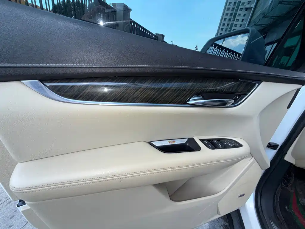 Cadillac XT5 25T Tech Type, фото 4