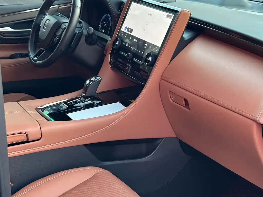 Toyota Vellfire — миниатюра 7