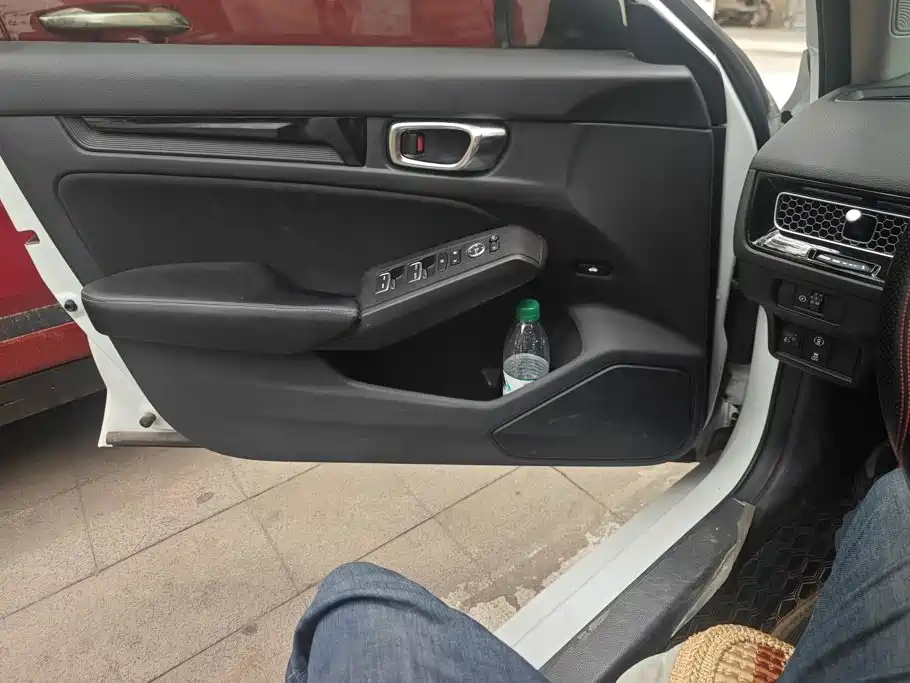 Honda Integra — миниатюра 7