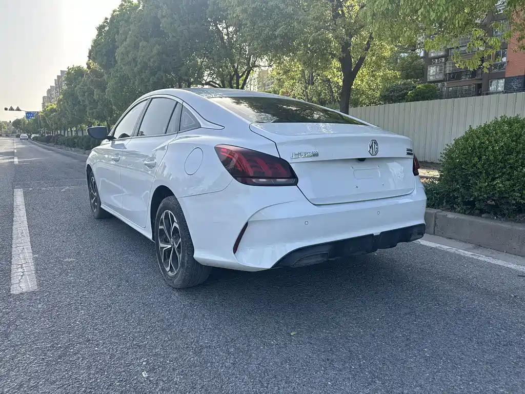 MG 5 2022 180DVVT CVT