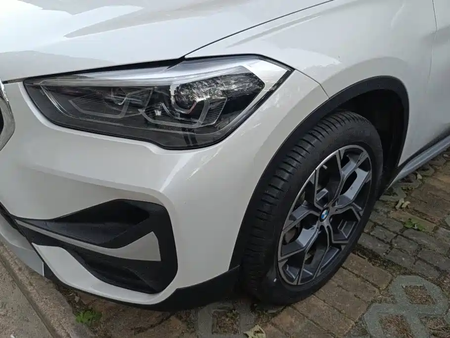 BMW X1 — миниатюра 5