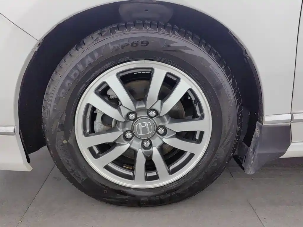 Honda Spirior — миниатюра 17