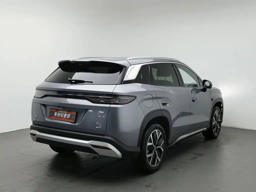 BYD L DM-i — миниатюра 2