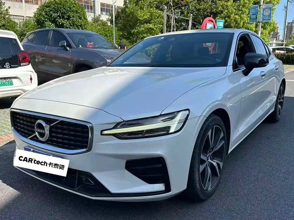 Volvo S60 2020