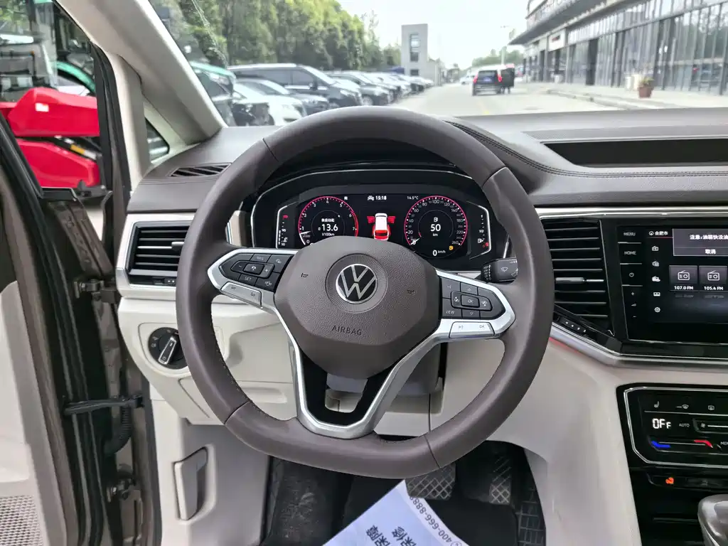 Volkswagen Viloran - фото 25