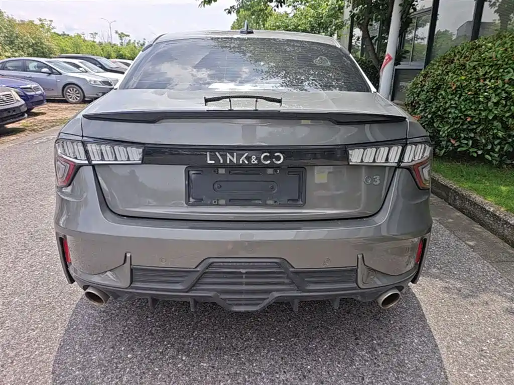 Lynk & Co 03 2021 1.5TD DCT Plus