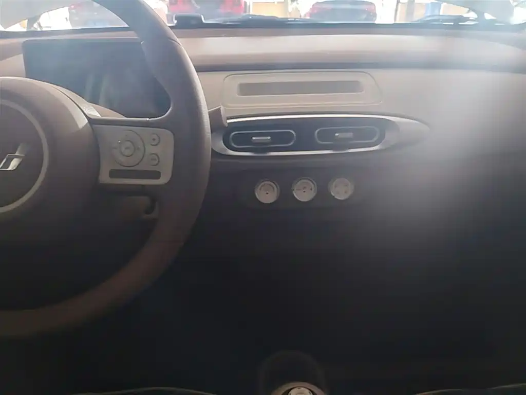 Wuling Mini EV MINIEV 2025 Premium