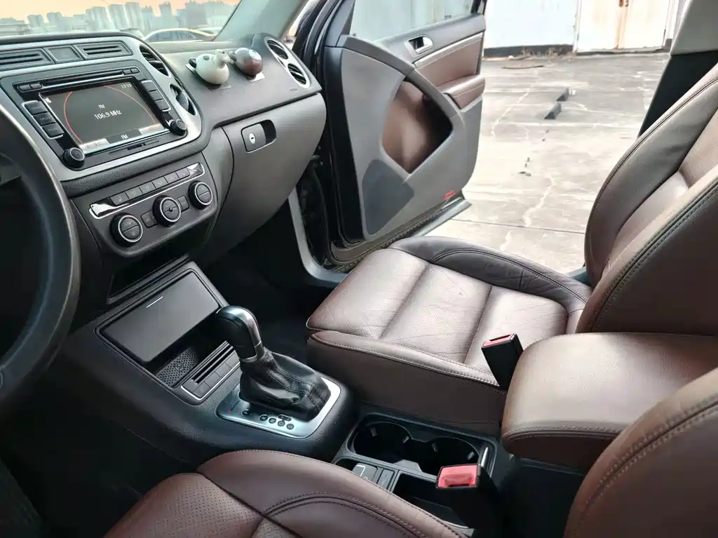 Volkswagen Tiguan — миниатюра 8