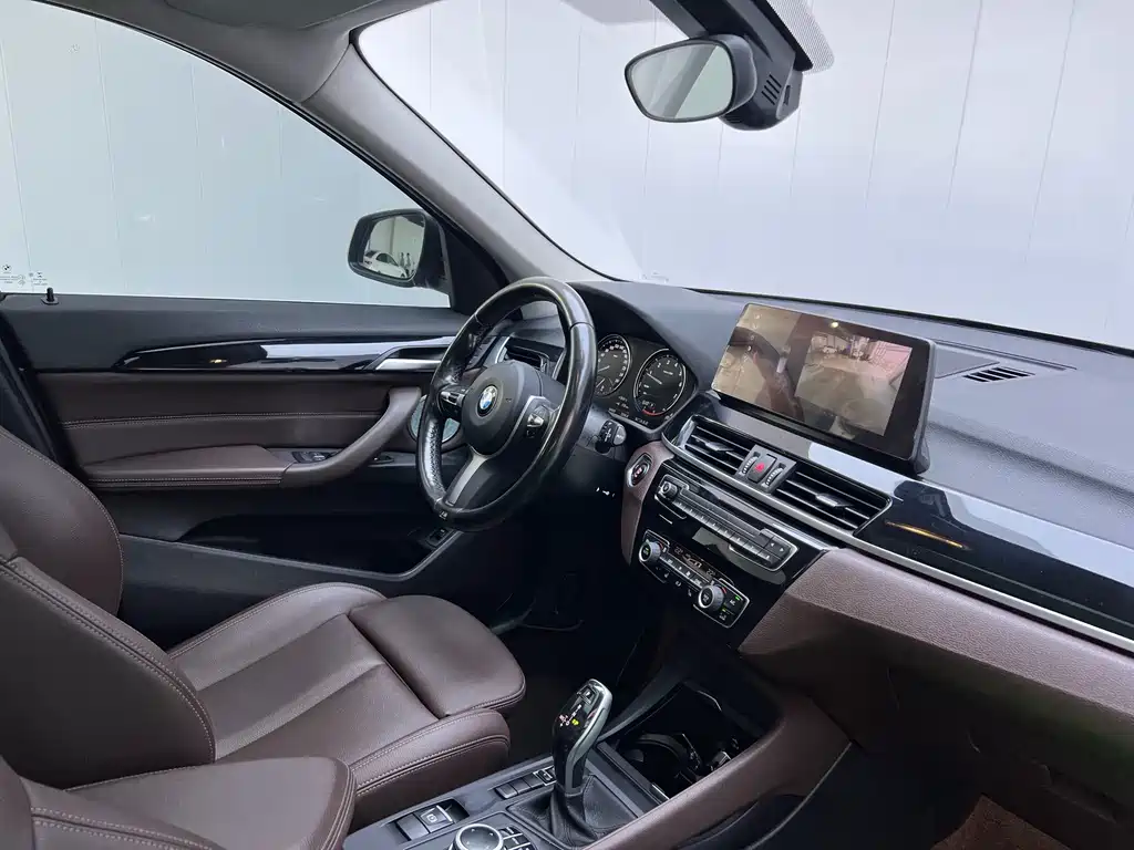 BMW X1 — миниатюра 9
