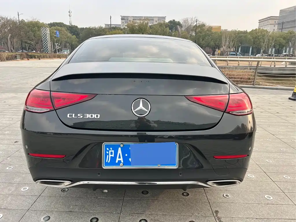 MERCEDES-BENZ CLS