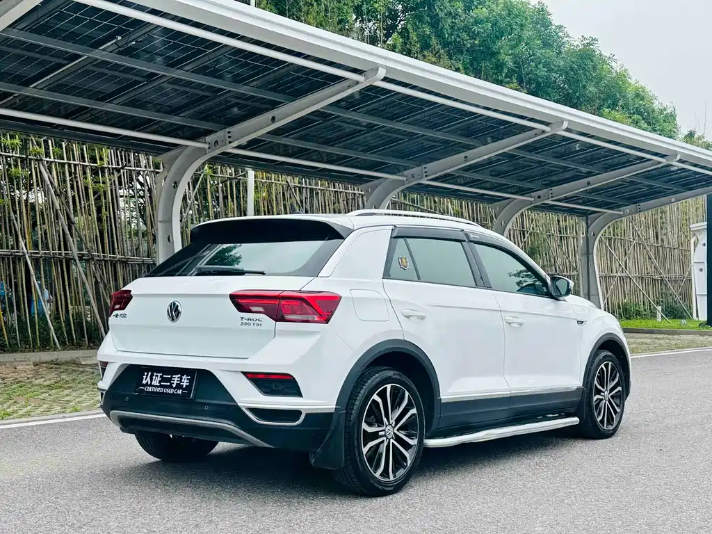 Volkswagen T-Roc 2018 280TSI DSG Comfort V