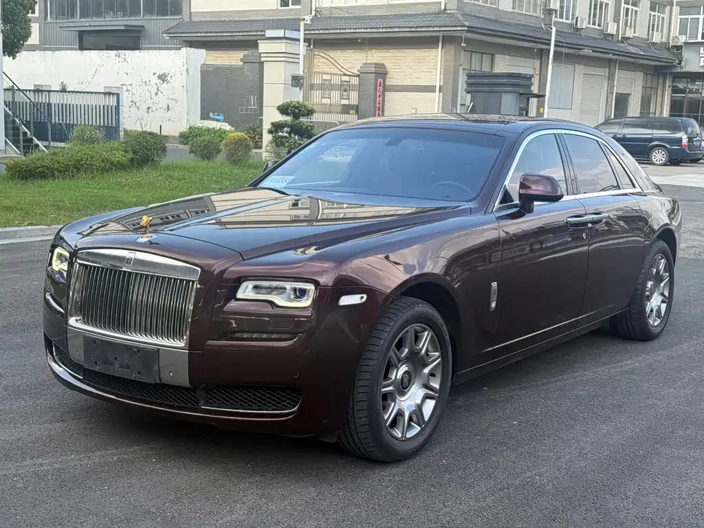 Rolls-Royce Ghost — миниатюра 3