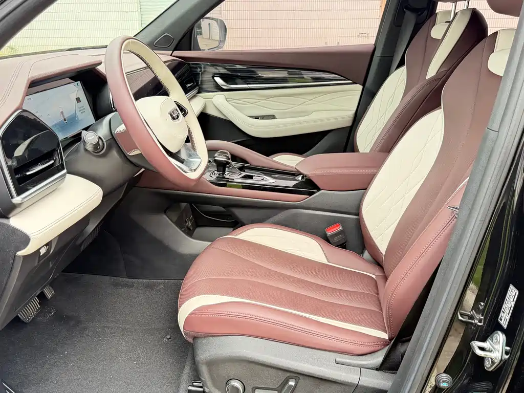 Geely Xingyue L — миниатюра 4