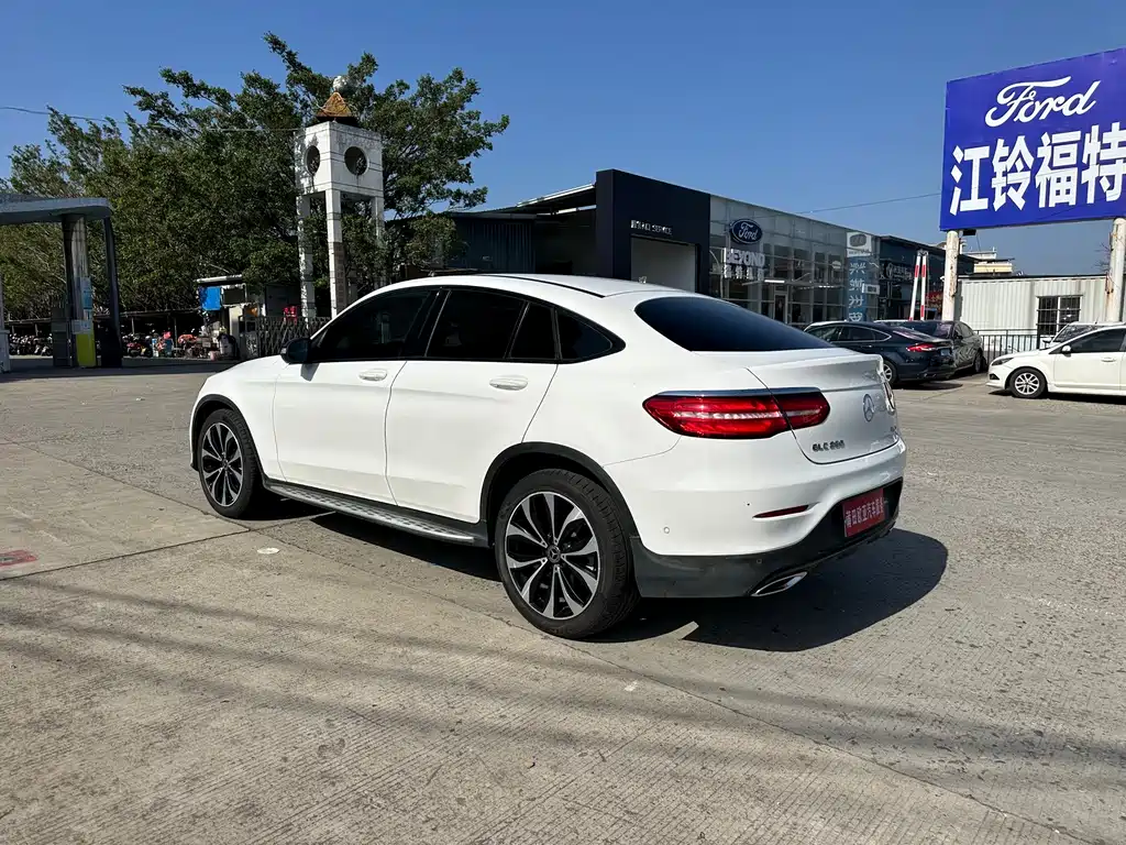 Mercedes-Benz GLC Coupe — миниатюра 6
