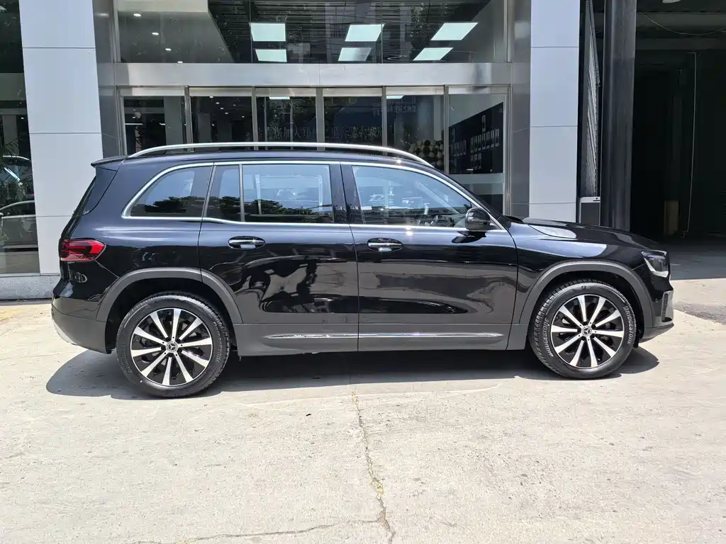 Mercedes-Benz GLB 2025 GLB 220 Fashion