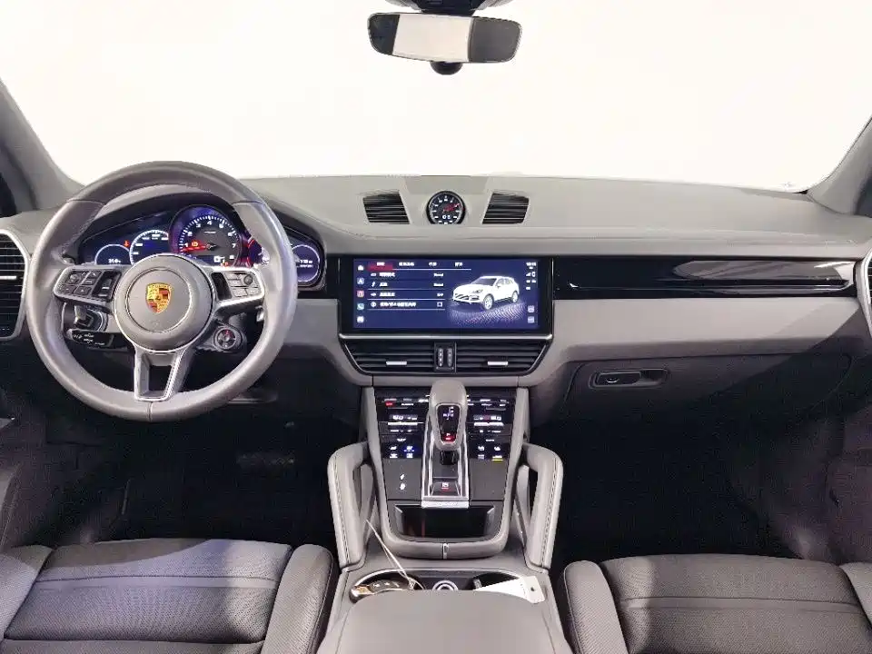 Porsche Cayenne — миниатюра 11