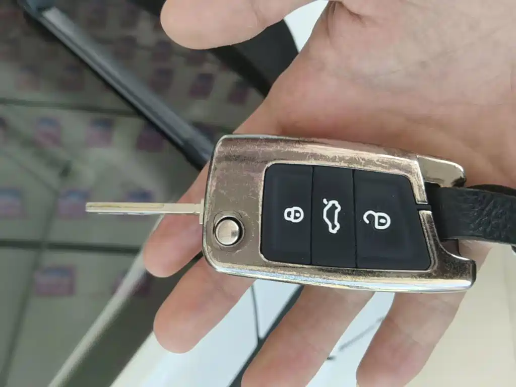 Volkswagen Lavida — миниатюра 9
