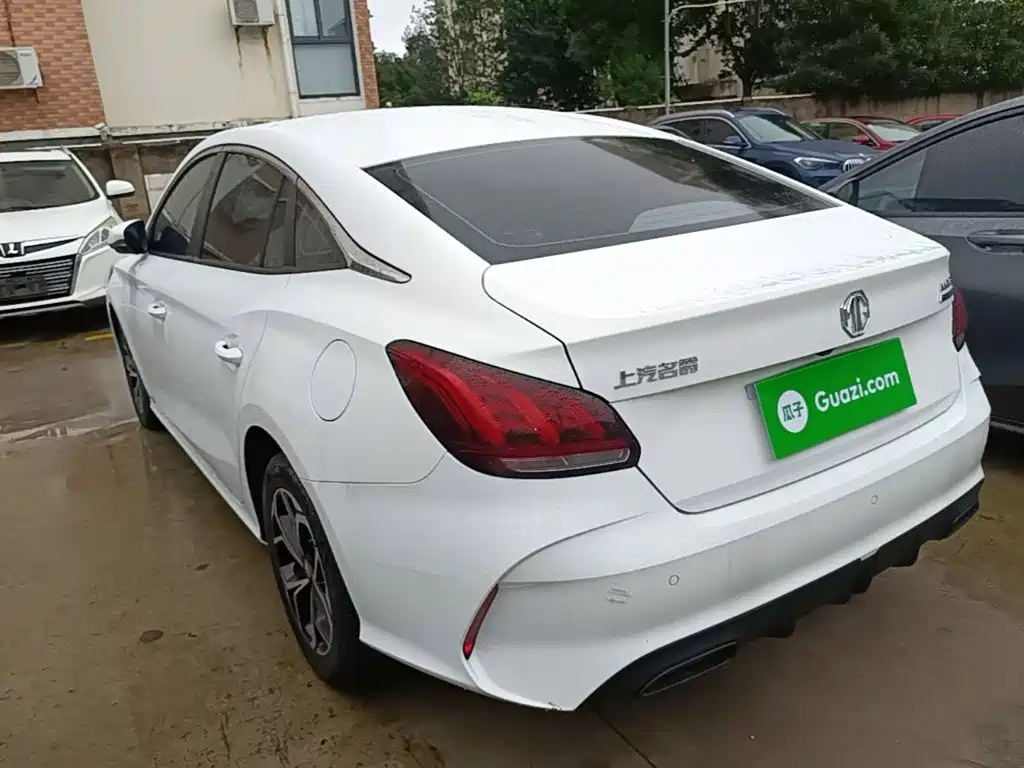 MG MG5 — миниатюра 5