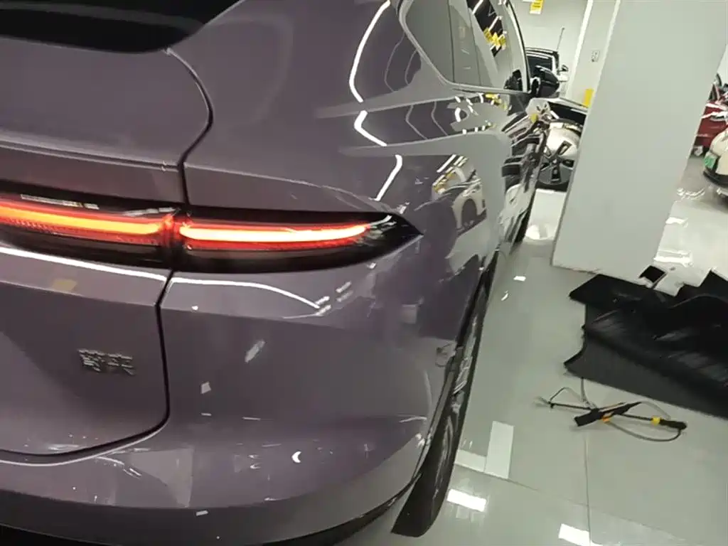 NIO EC6 2025 75kWh