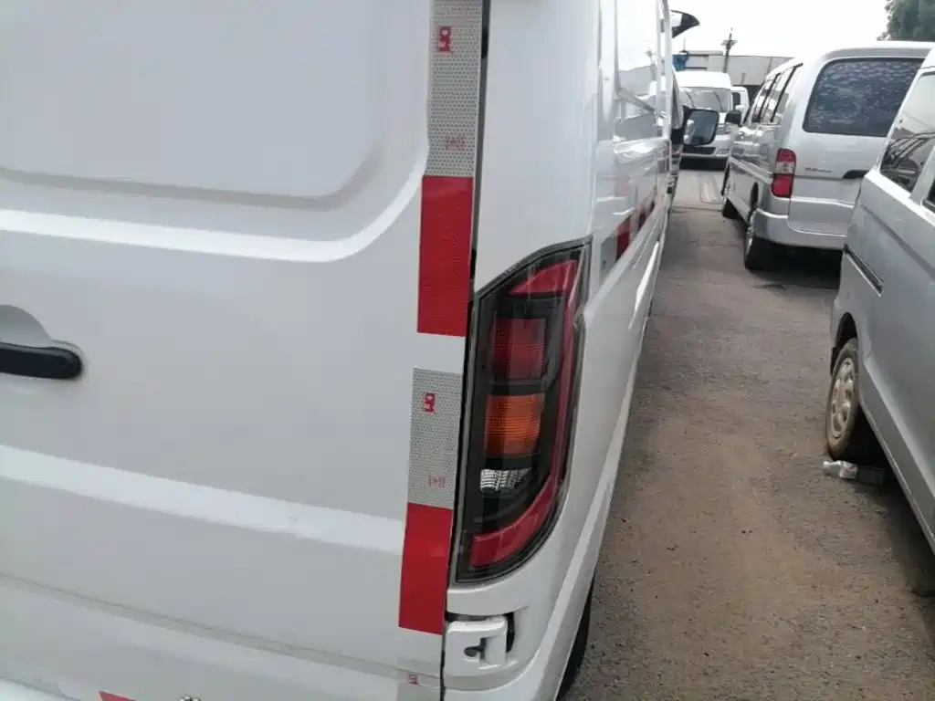Foton EV6 — миниатюра 8