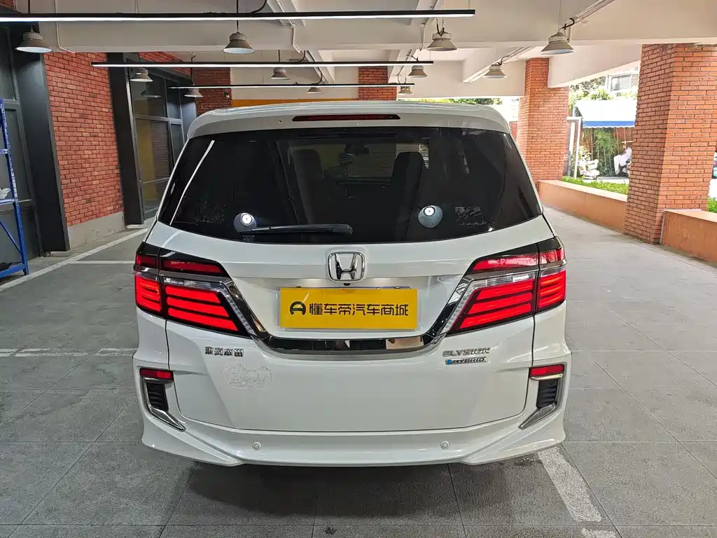 Honda Elysion — миниатюра 8