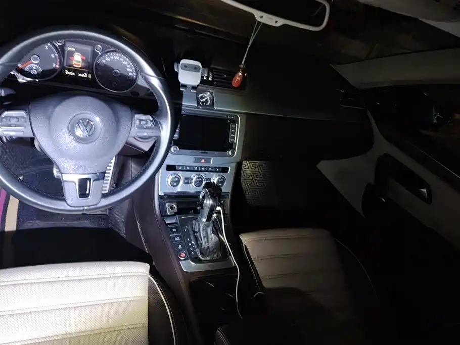 Volkswagen CC — миниатюра 12
