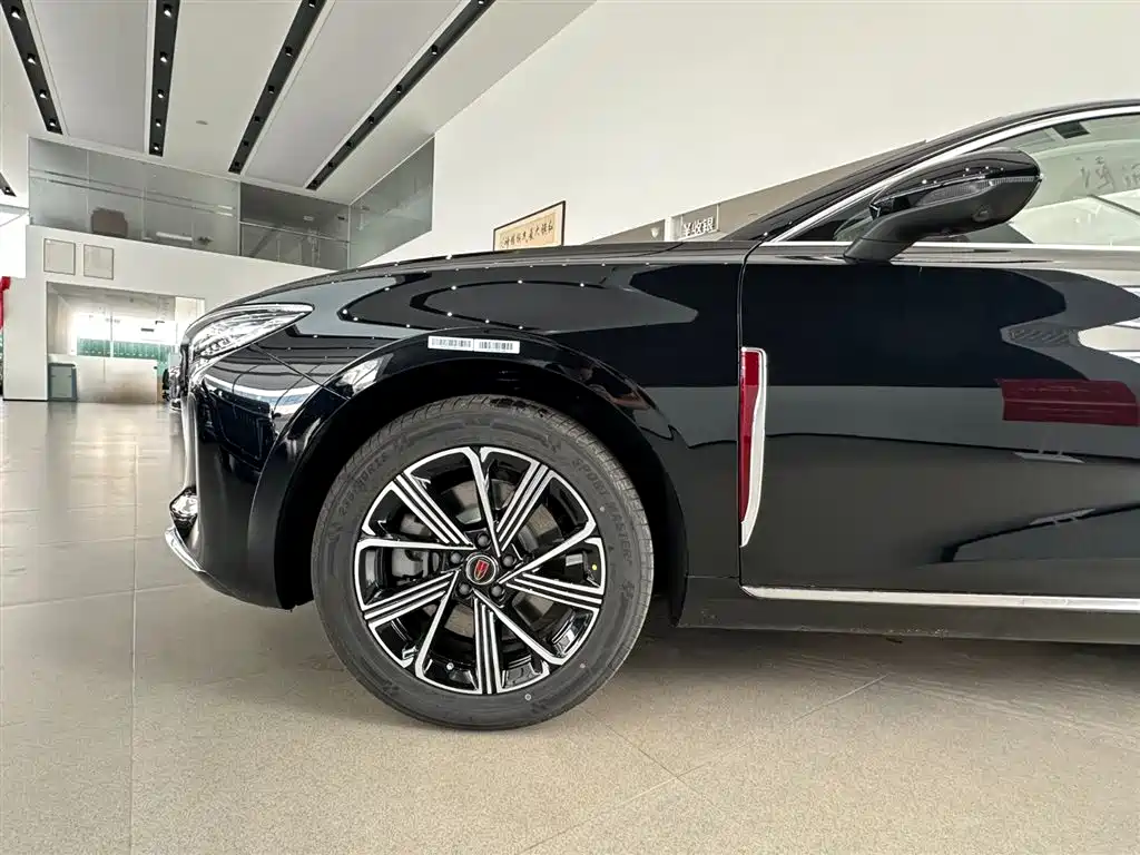 Hongqi Hongqi H5 PHEV — миниатюра 4