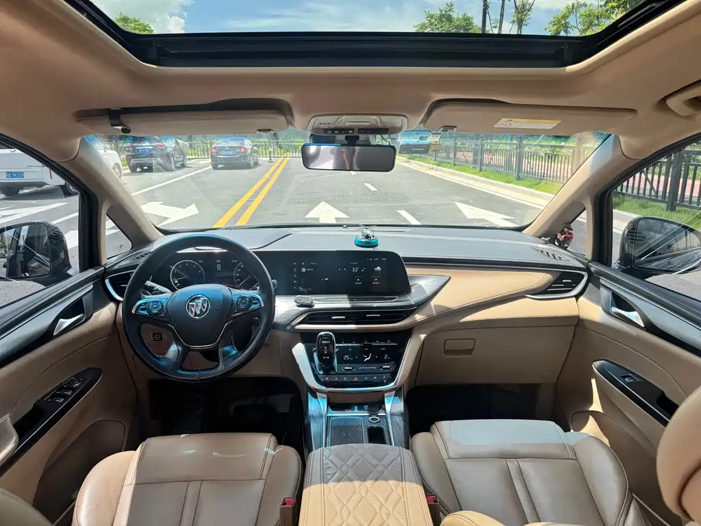 Buick GL8 2021 ES 653T Luxury
