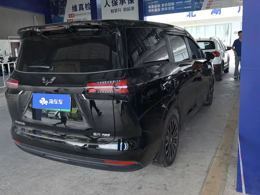 Wuling Xingguang 730 New Energy — миниатюра 3