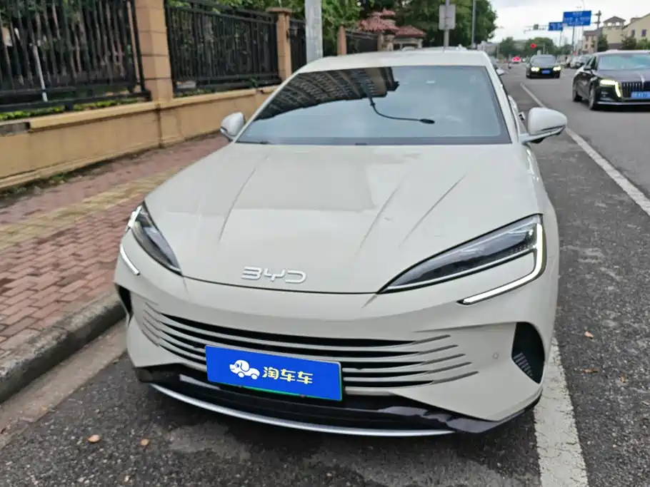 BYD Seal 07 DM-i — миниатюра 2