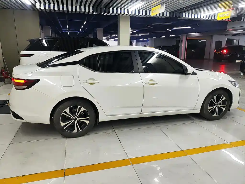 Nissan Sylphy — миниатюра 5