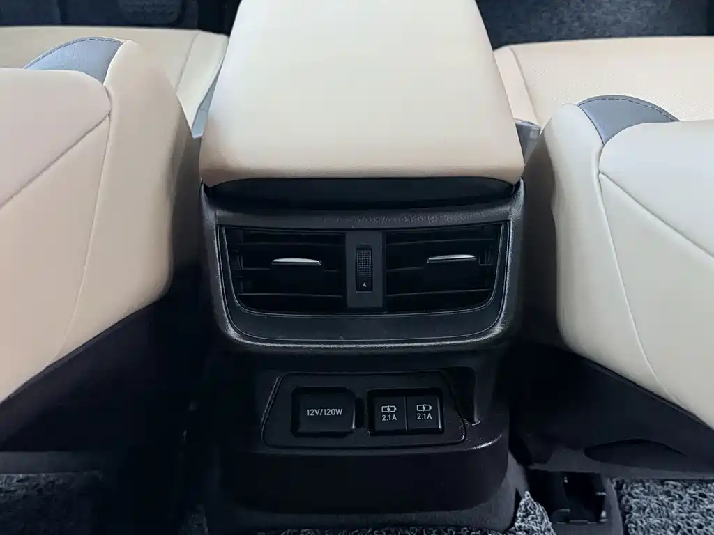 Lexus ES — миниатюра 15