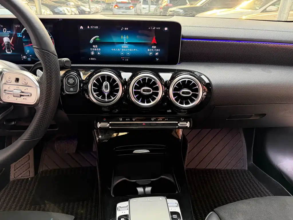 MERCEDES-BENZ A CLASS